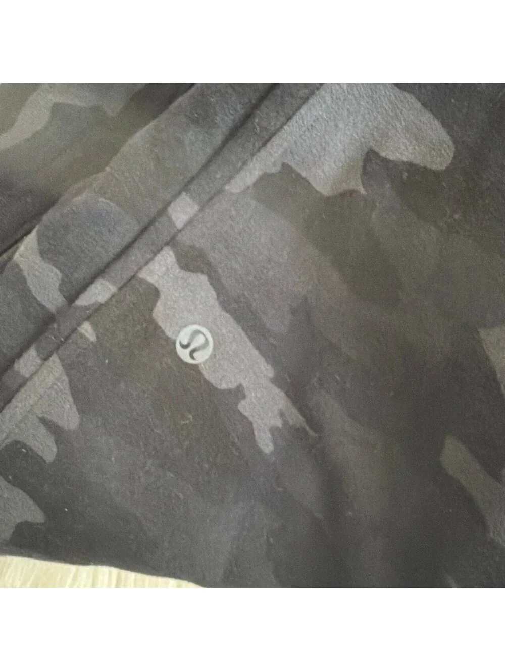 Lululemon Scuba High-Rise Jogger 7/8 size 12
